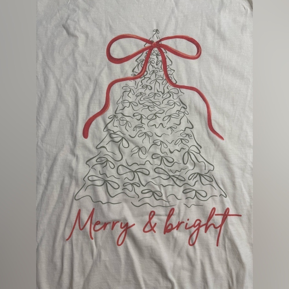 Comfort Colors Cream Tee with Festive Bow Tree Design - Picture 4 of 6